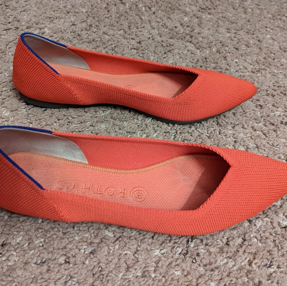Rothy's The Point flat in Flame 🔥 (discontinued color) - Picture 8 of 9